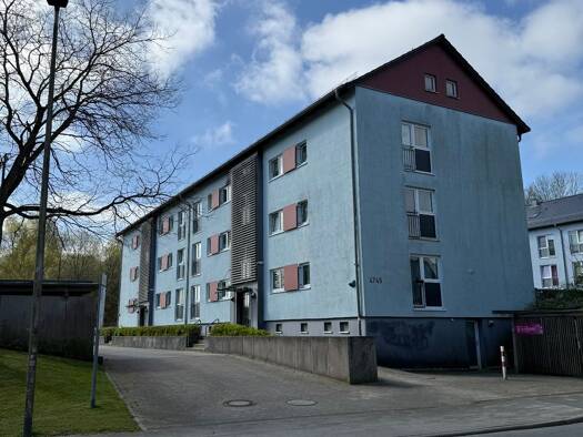 Wohnung zur Miete 618 € 3 Zimmer 74,3 m² 2. Geschoss frei ab 01.10.2026 Husumer Baum 47 Schleswig 24837