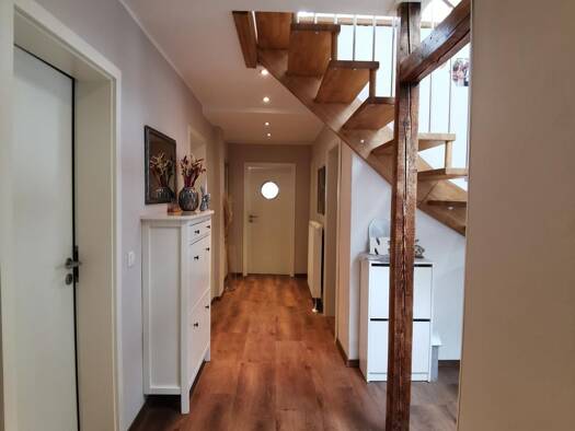 Maisonette zur Miete 1.500 € 5 Zimmer 160 m² Geschoss 2/3 frei ab 01.11.2026 Kamen-Mitte Kamen 59174