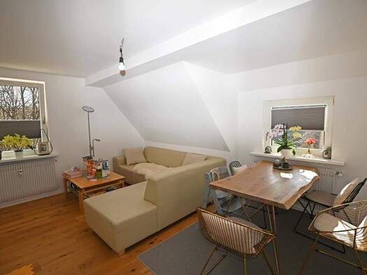 Wohnung zur Miete 930 € 3 Zimmer 88,2 m² Freudenstadt 72250