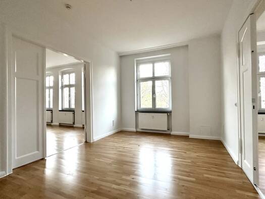 Wohnung zur Miete 1.000 € 5 Zimmer 182 m² Geschoss 3/6 Adelheidring 17 Stadtfeld Ost Magdeburg 39108
