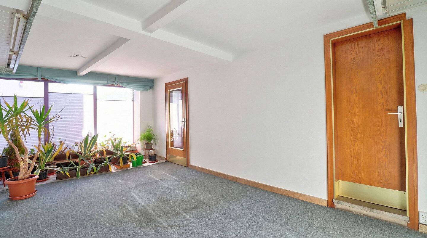 Haus zum Kauf - Ansicht 2