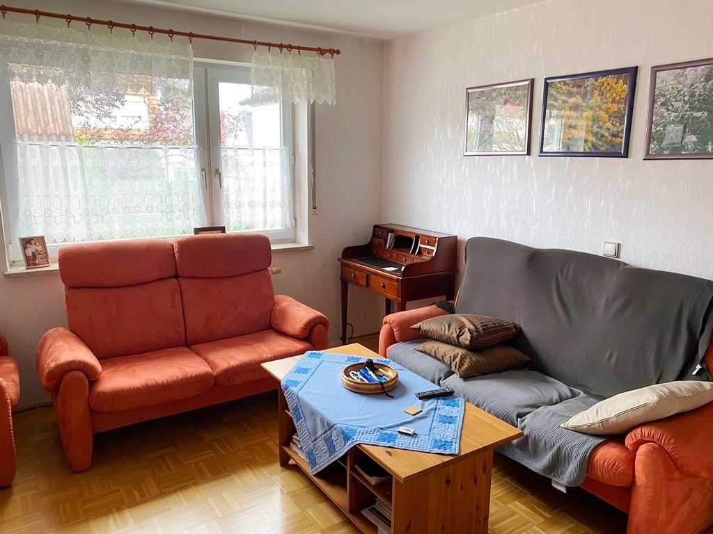 Doppelhaushälfte zum Kauf 360.000 € 5 Zimmer 100,1 m²<br/>Wohnfläche 467 m²<br/>Grundstück Burgau Burgau 89331