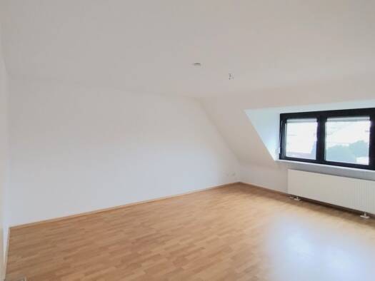Wohnung zur Miete 645 € 2 Zimmer 68 m² Geschoss 2/3 frei ab 01.04.2026 Dammer Straße 76 Neuwerk Mönchengladbach 41066