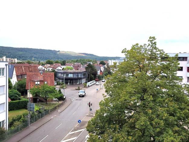 Wohnung zur Miete 1.200 € 4 Zimmer 90 m² 4. Geschoss Hindenburgstraße 68 Eltingen Leonberg 71229