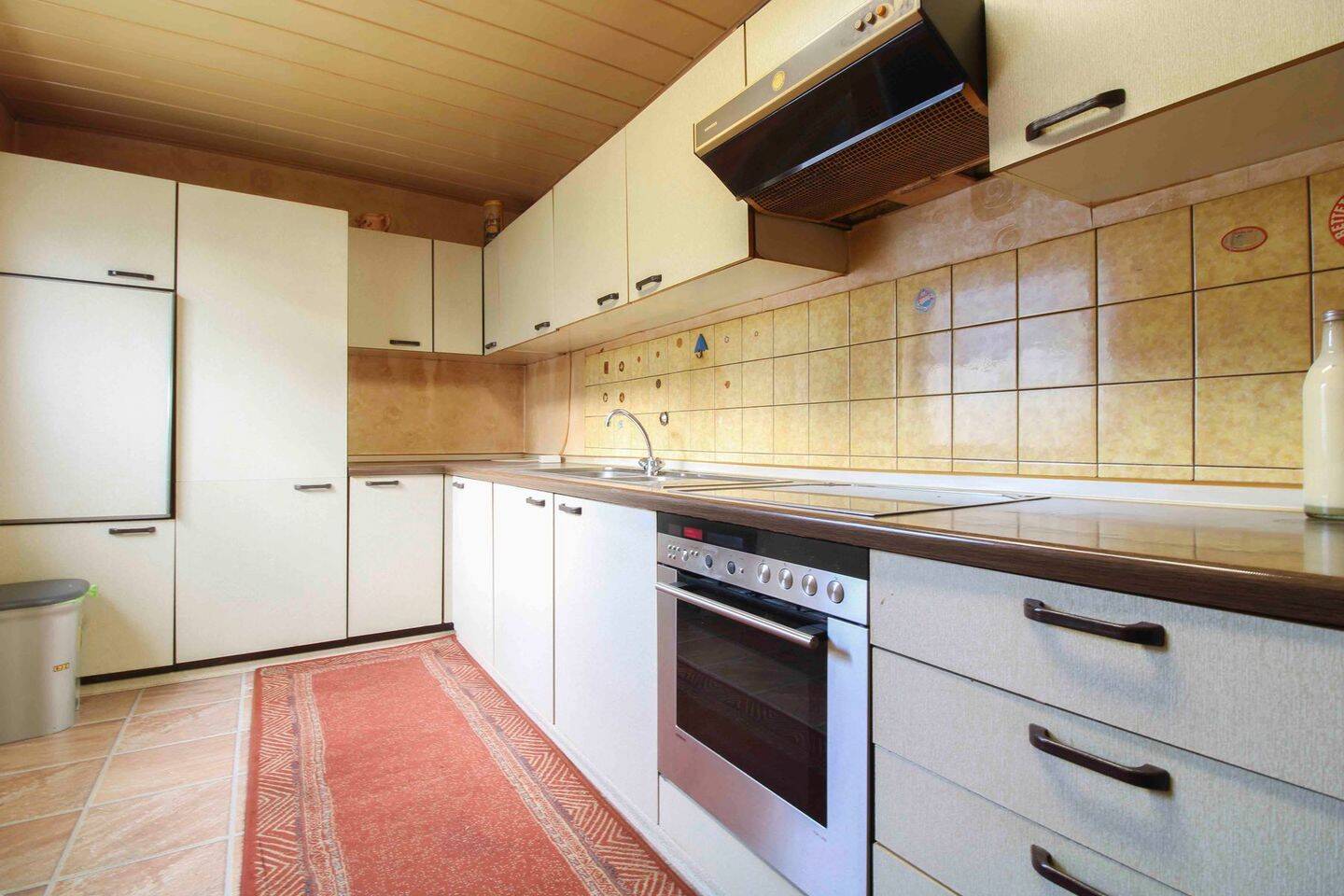 Immobilie in Hausen - Sanierungsbedürftiges Zweifamilienhaus mit Ausbaupotenzial in ruhiger Lage von Wimmelbach - Bild 2