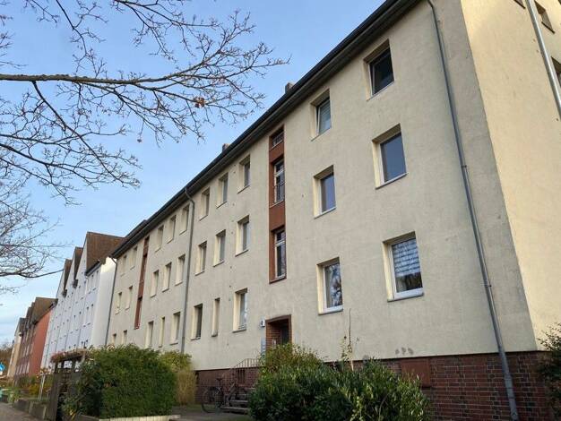 Wohnung zur Miete 573 € 3 Zimmer 62,5 m² 1. Geschoss frei ab 13.12.2025 Ackerstr. 42 Braunschweig 38126