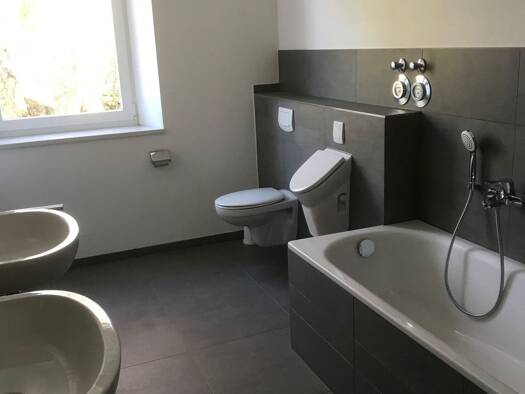 Terrassenwohnung zur Miete 1.400 € 4 Zimmer 112 m² Geschoss EG/2 frei ab 15.09.2025 Hans-Schöberl-Weg 2 Grüntegernbach Dorfen 84405