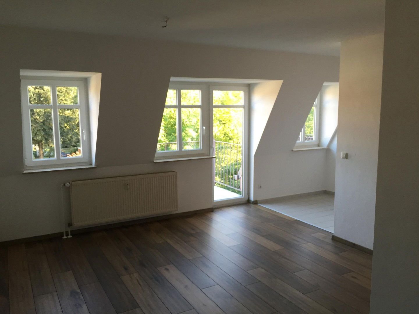 Wohnung zur Miete 325 € 1 Zimmer 30,7 m²<br/>Wohnfläche 3.<br/>Geschoss 01.10.2024<br/>Verfügbarkeit 18.-März-Str. 21 Weststadt Gotha 99867