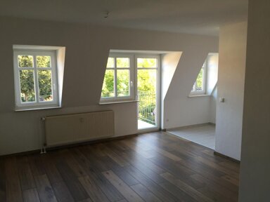 Wohnung zur Miete 325 € 1 Zimmer 30,7 m² 3. Geschoss frei ab 01.10.2024 18.-März-Str. 21 Weststadt Gotha 99867