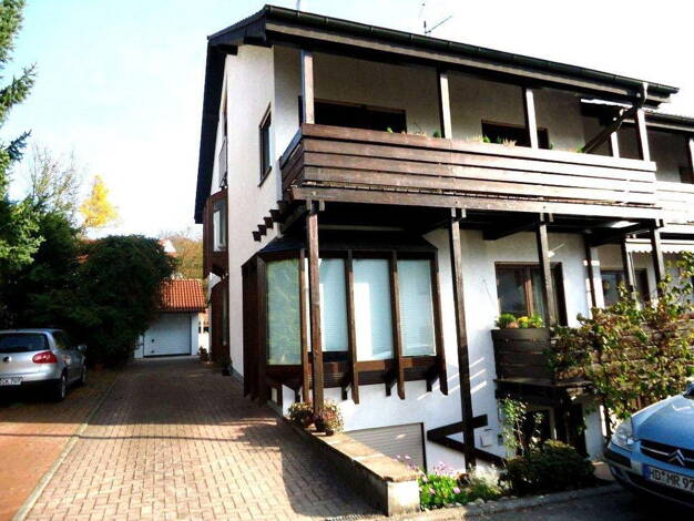 Doppelhaushälfte zur Miete 1.325 € 3,5 Zimmer 131 m² 349 m² Grundstück frei ab 01.10.2025 Wiesenbach 69257