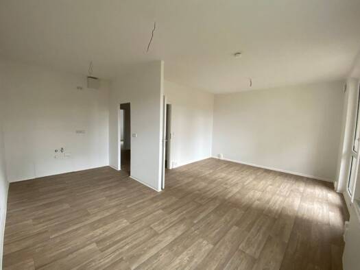 Wohnung zur Miete 461 € 4 Zimmer 63,8 m² 11. Geschoss frei ab 01.09.2026 Auenstraße 11 Suhl Suhl 98529