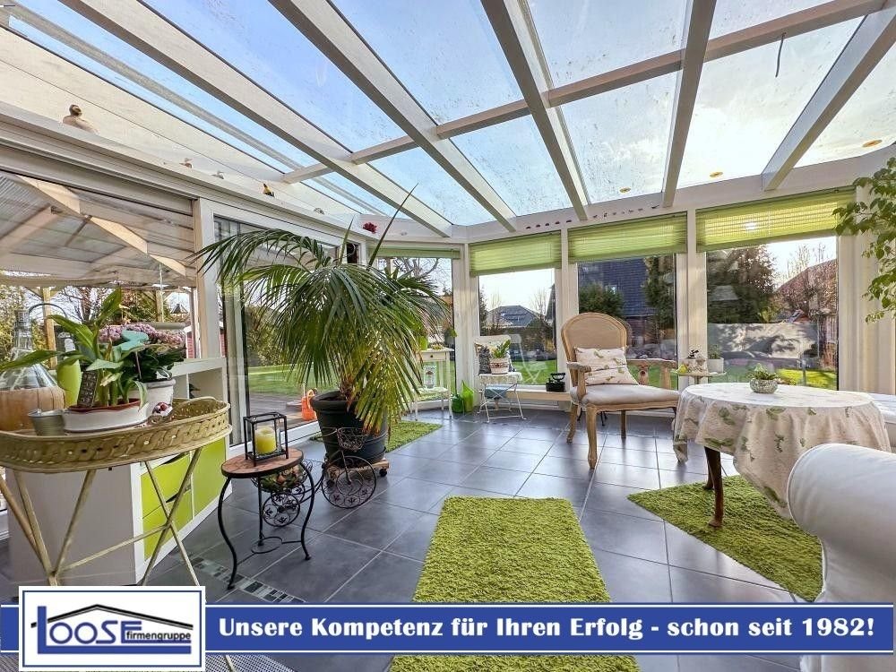 Mehrfamilienhaus zum Kauf 795.000 € 10 Zimmer 280 m²<br/>Wohnfläche 2.304 m²<br/>Grundstück Wahlbezirk 11 Bad Schwartau / Langenfelde 23611