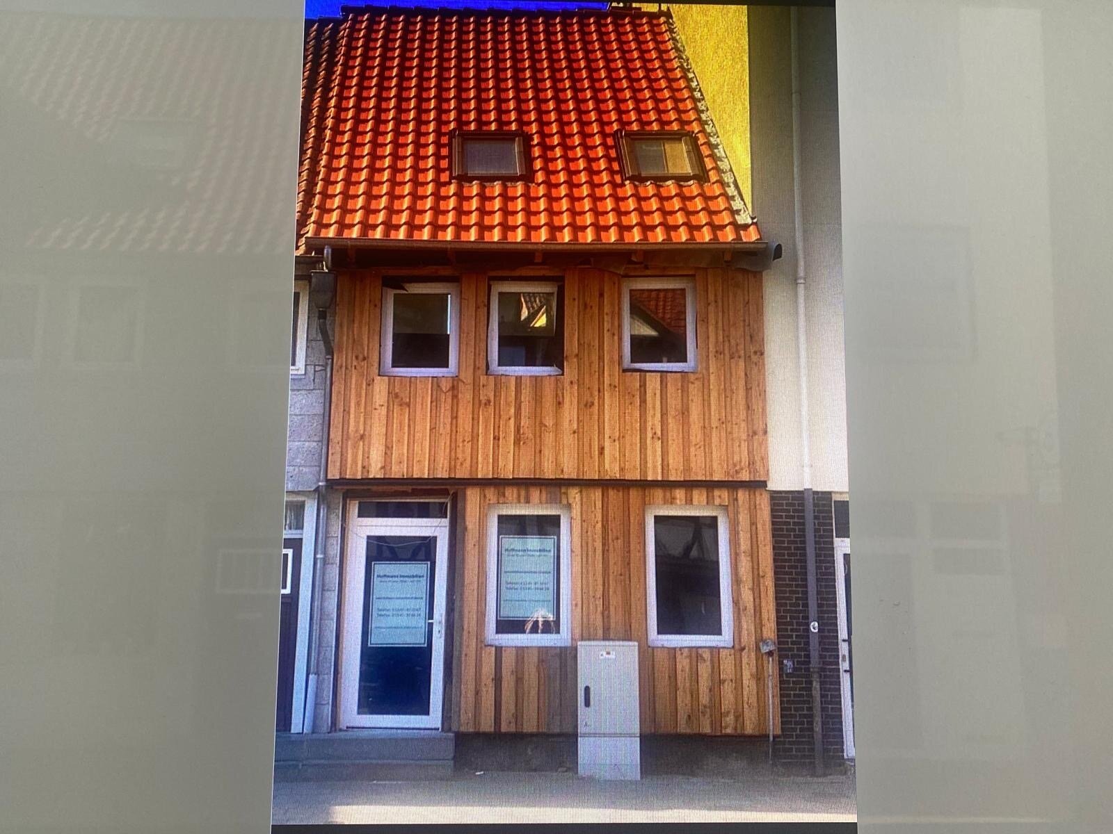 Reihenmittelhaus zum Kauf 139.500 € 5 Zimmer 134 m²<br/>Wohnfläche 169 m²<br/>Grundstück ab sofort<br/>Verfügbarkeit Salzgitter-Bad - Altstadt Salzgitter 38259