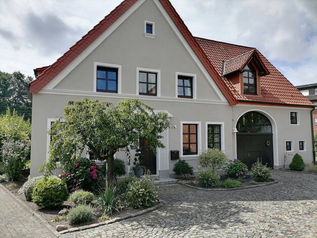 Mehrfamilienhaus zum Kauf provisionsfrei 620.000 € 12 Zimmer 240 m² 1.591 m² Grundstück Neubeckum Beckum 59269