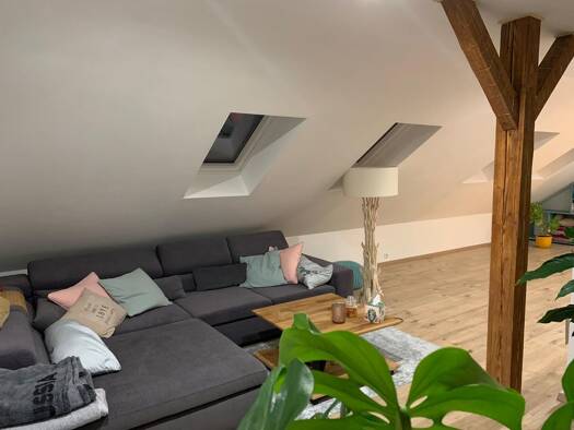 Maisonette zur Miete 930 € 3,5 Zimmer 105 m² Geschoss 1/3 frei ab 01.04.2026 Bergrheinfeld 97493