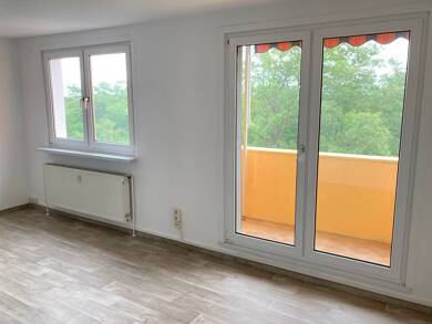 Wohnung zur Miete 348 € 3 Zimmer 57 m² 4. Geschoss Krondorfer Straße 119 Wolfen Bitterfeld-Wolfen 06766
