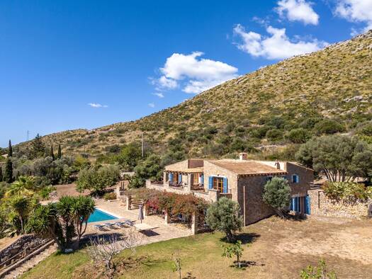 Einfamilienhaus zum Kauf 1.800.000 € 5 Zimmer 300 m² 9.378 m² Grundstück Capdepera 07580