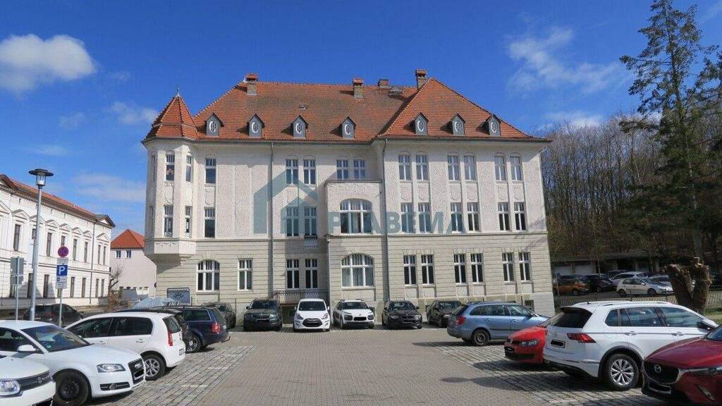 Bürogebäude zum Kauf als Kapitalanlage geeignet 1.650.000 € 1.189 m² 2.534 m² Grundstück Tiergartenstraße 4 Neustrelitz 17235