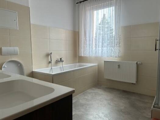 Mehrfamilienhaus zum Kauf provisionsfrei als Kapitalanlage geeignet 355.000 € 12 Zimmer 343 m² 740 m² Grundstück Kasseler Straße 16 Schmalkalden 98574
