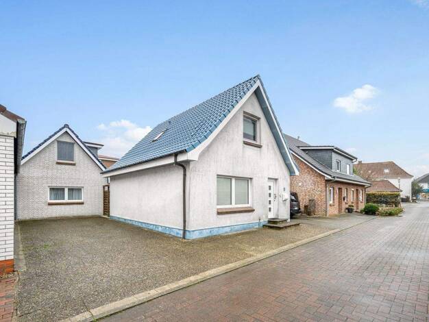 Einfamilienhaus zum Kauf 299.000 € 5 Zimmer 131 m² 355 m² Grundstück Büsum 25761