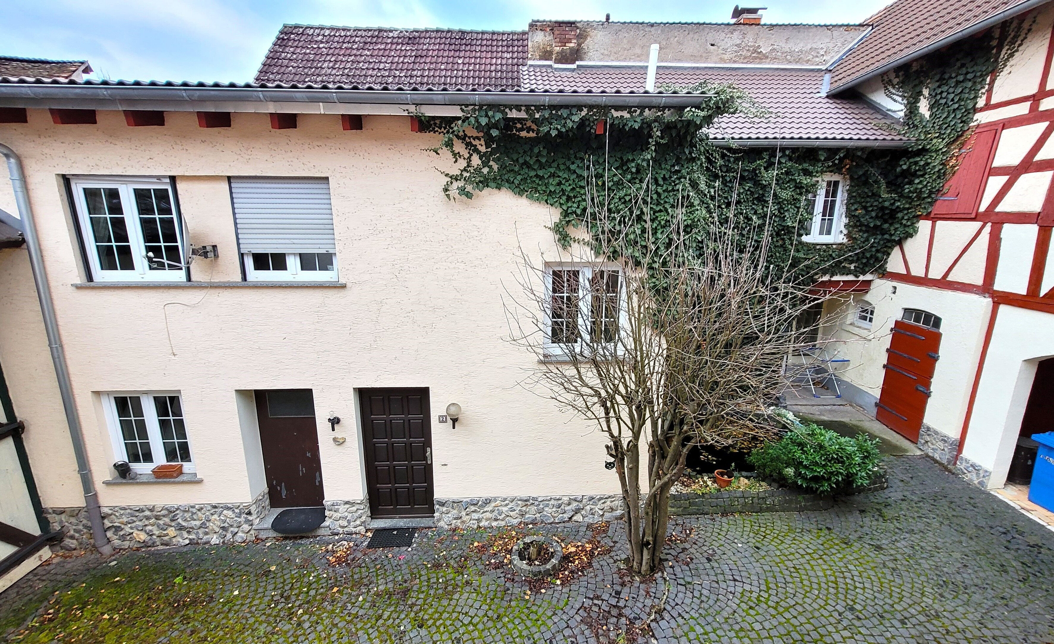 Bauernhaus zum Kauf provisionsfrei 365.000 € 4 Zimmer 182 m²<br/>Wohnfläche 389 m²<br/>Grundstück Hochelheim Hüttenberg 35625