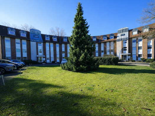 Wohnung zum Kauf 132.000 € 1,5 Zimmer 41,2 m² 2. Geschoss Kalscheuren Hürth 50354