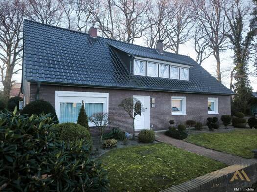 Einfamilienhaus zum Kauf 215.000 € 5 Zimmer 113,1 m² 1.604 m² Grundstück Molbergen Molbergen 49696