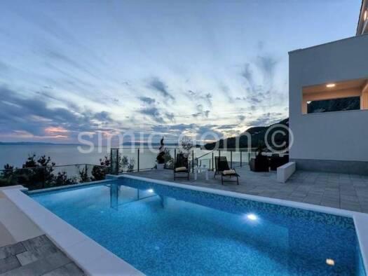 Haus zum Kauf 10 € 2 Zimmer 110 m² Podgora