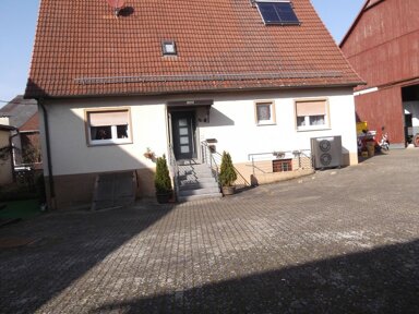 Einfamilienhaus zum Kauf provisionsfrei 199.000 € 8 Zimmer 131,1 m² 760 m² Grundstück Albertshausen Bad Kissingen (Albertshausen) 97688