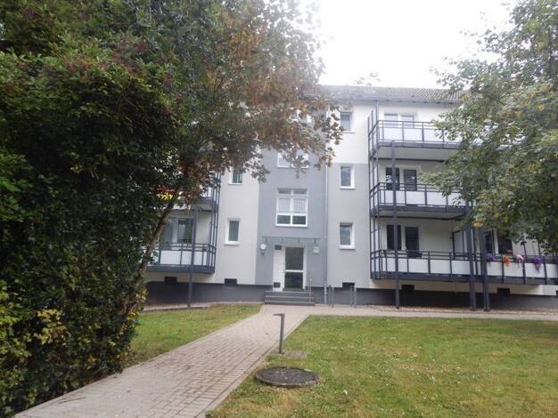 Wohnung zur Miete 484 € 2 Zimmer 55,3 m² 2. Geschoss frei ab 29.10.2026 Schlesische Straße 101 Wermingsen Iserlohn 58636