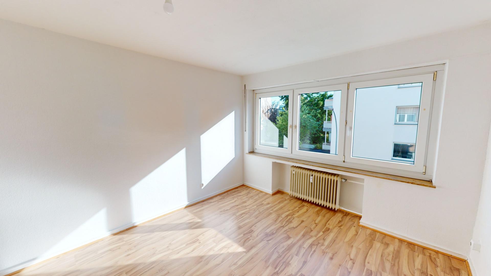 Wohnung zum Kauf 129.000 € 2,5 Zimmer 60 m²<br/>Wohnfläche 2.<br/>Geschoss Gladbach Mönchengladbach 41061