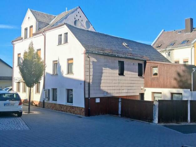 Mehrfamilienhaus zum Kauf 152.000 € 9 Zimmer 120 m² 260 m² Grundstück Rehau Rehau 95111
