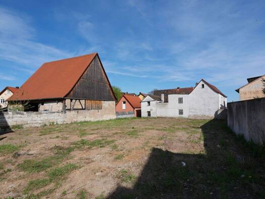 Grundstück zum Kauf 415.000 € 924 m² Grundstück Baugenehmigung vorhanden Höchstadt Höchstadt a.d.Aisch 91315