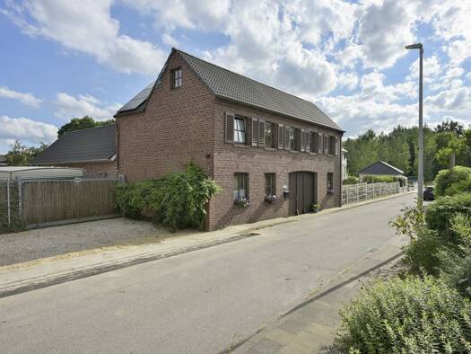 Bauernhaus zum Kauf 498.000 € 4 Zimmer 163,2 m² 4.080 m² Grundstück Tüddern Selfkant 52538