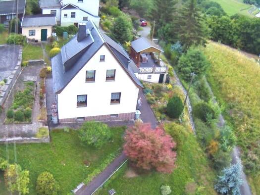 Einfamilienhaus zur Versteigerung 95.000 € 5 Zimmer 90 m² 681 m² Grundstück Greiz Greiz 07973