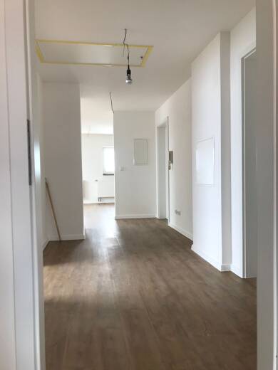 Wohnung zur Miete 725 € 3 Zimmer 92 m² Geschoss 2/2 frei ab 01.07.2025 Hauptstraße 5 Wiesenthau Wiesenthau 91369