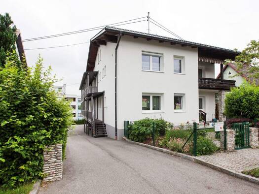 Wohnung zur Miete 737 € 2 Zimmer 61 m² St. Marien 4502