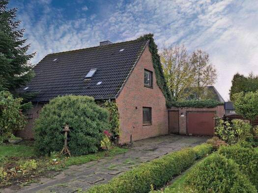 Einfamilienhaus zum Kauf 170.000 € 4 Zimmer 107,3 m² 934 m² Grundstück Brunsbüttel 25541