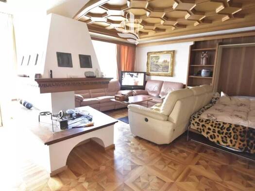 Studio zum Kauf 753.500 € 2 Zimmer 134,3 m² 2. Geschoss via De Lai 1 Bozen 39100