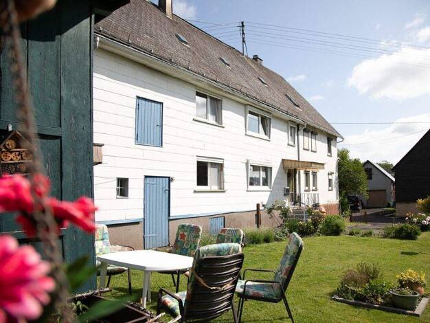 Einfamilienhaus zum Kauf 169.000 € 4 Zimmer 97 m² 546 m² Grundstück Holzhausen Burbach / Holzhausen 57299