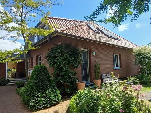 Einfamilienhaus zum Kauf 339.000 € 7 Zimmer 223 m² 800 m² Grundstück Döhren Petershagen 32469