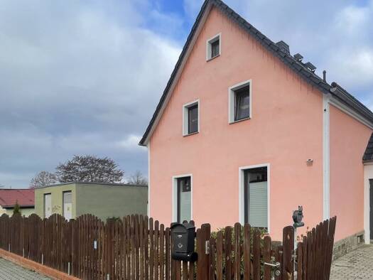 Einfamilienhaus zum Kauf 219.000 € 5 Zimmer 105 m² 800 m² Grundstück Kamenz Kamenz 01917