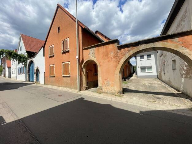 Mehrfamilienhaus zum Kauf 199.000 € 8,5 Zimmer 186 m² 452 m² Grundstück Edenkoben 67480