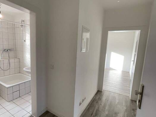 Wohnung zur Miete 359 € 2 Zimmer 47,1 m² 1. Geschoss frei ab 16.12.2025 Feldstr. 58 Marxloh Duisburg 47169