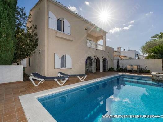 Haus zum Kauf 810.000 € Empuriabrava 17487