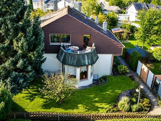 Doppelhaushälfte zum Kauf provisionsfrei 429.000 € 5,5 Zimmer 124 m² 499 m² Grundstück Magnusstraße 34 Bad Wimpfen Bad Wimpfen 74206