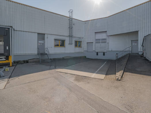 Logistikzentrum zur Miete 5.524 € 1.381 m² Lagerfläche Deißlingen Deißlingen 78652