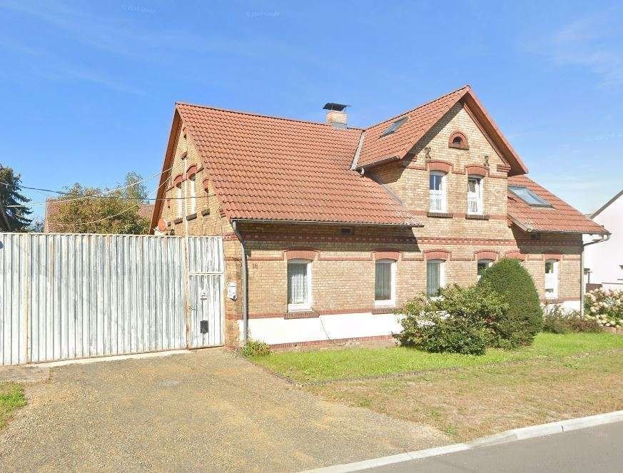 Einfamilienhaus zum Kauf provisionsfrei 180.000 € 8 Zimmer 200 m²<br/>Wohnfläche 3.630 m²<br/>Grundstück Staupitz Gorden-Staupitz 03238