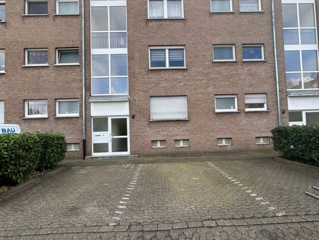 Wohnung zum Kauf provisionsfrei 79.000 € 1 Zimmer 45 m² Dachgeschoss, 3. Geschoss Krefeld 47803