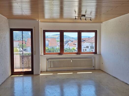 Wohnung zur Miete 790 € 3 Zimmer 76 m² Geschoss 1/3 frei ab 01.08.2026 Sondelfingen Reutlingen 72766